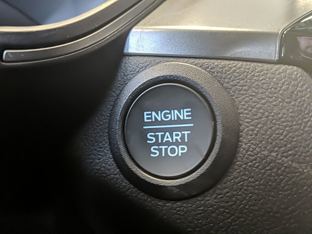 Certified 2024 Ford Escape Active AWD/4WD image 25
