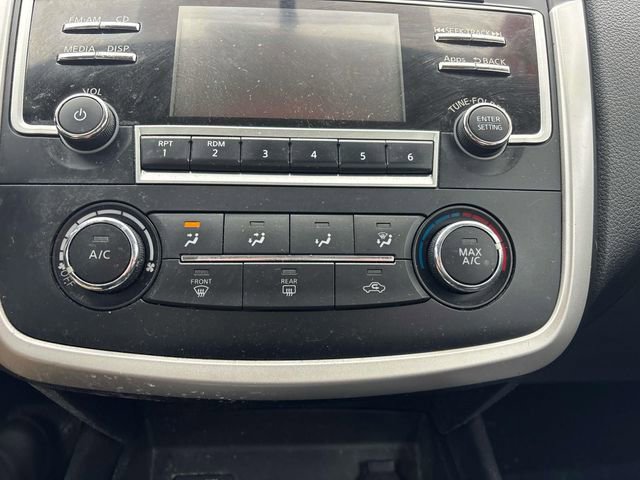 Used 2016 Nissan Altima 3.5 SR image 19
