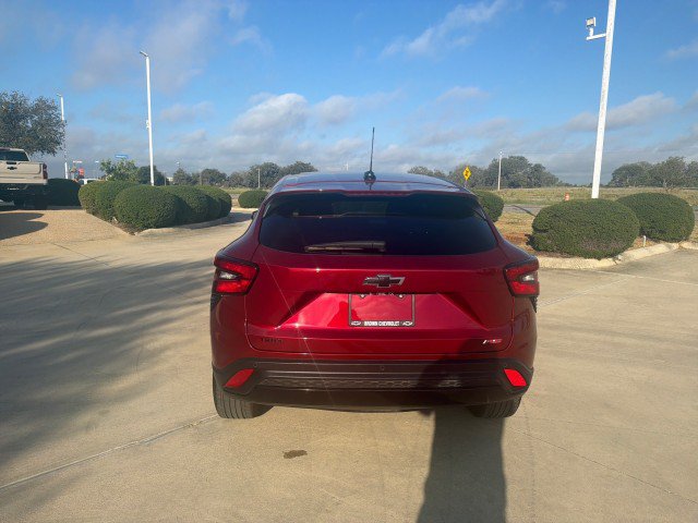 Used 2025 Chevrolet Trax RS w/ Driver Confidence Package FWD image 10