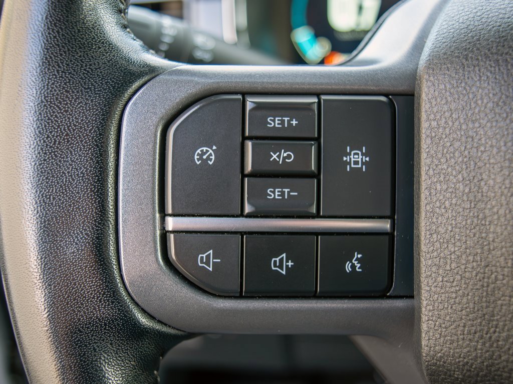 Used 2023 Ford F150 Lariat image 18