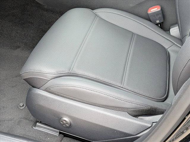 Certified 2026 Mercedes-Benz C 300 Sedan image 4