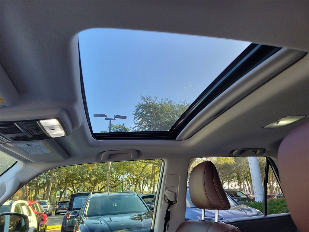 Used 2024 Toyota 4Runner Limited image 28