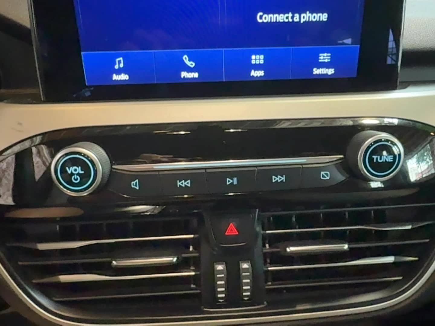 Used 2020 Ford Escape SE FWD image 26