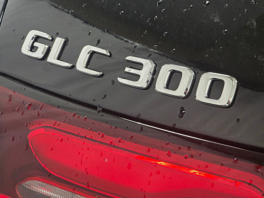 New 2026 Mercedes-Benz GLC 300 4MATIC image 21
