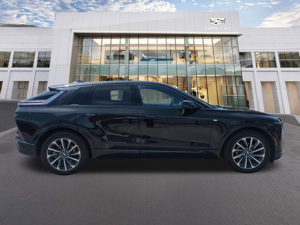 Certified 2024 Cadillac Lyriq Sport RWD image 4