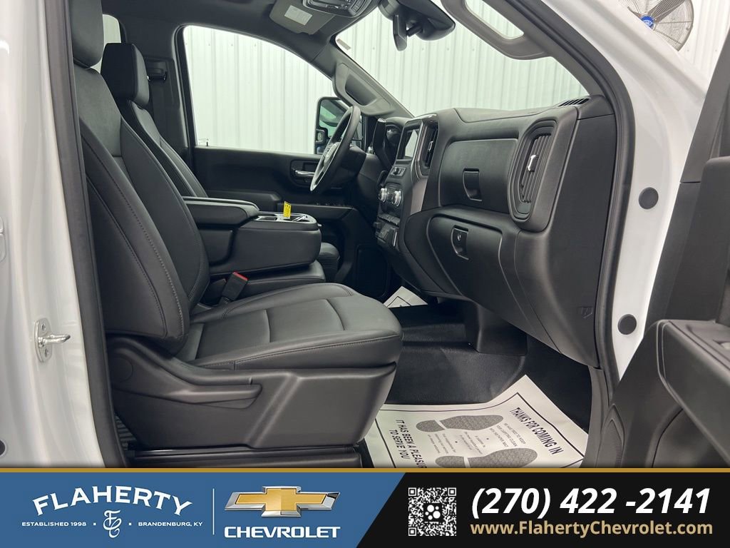 Used 2025 GMC Sierra 2500 Pro w/ 1SA Pro Safety Plus Package image 15