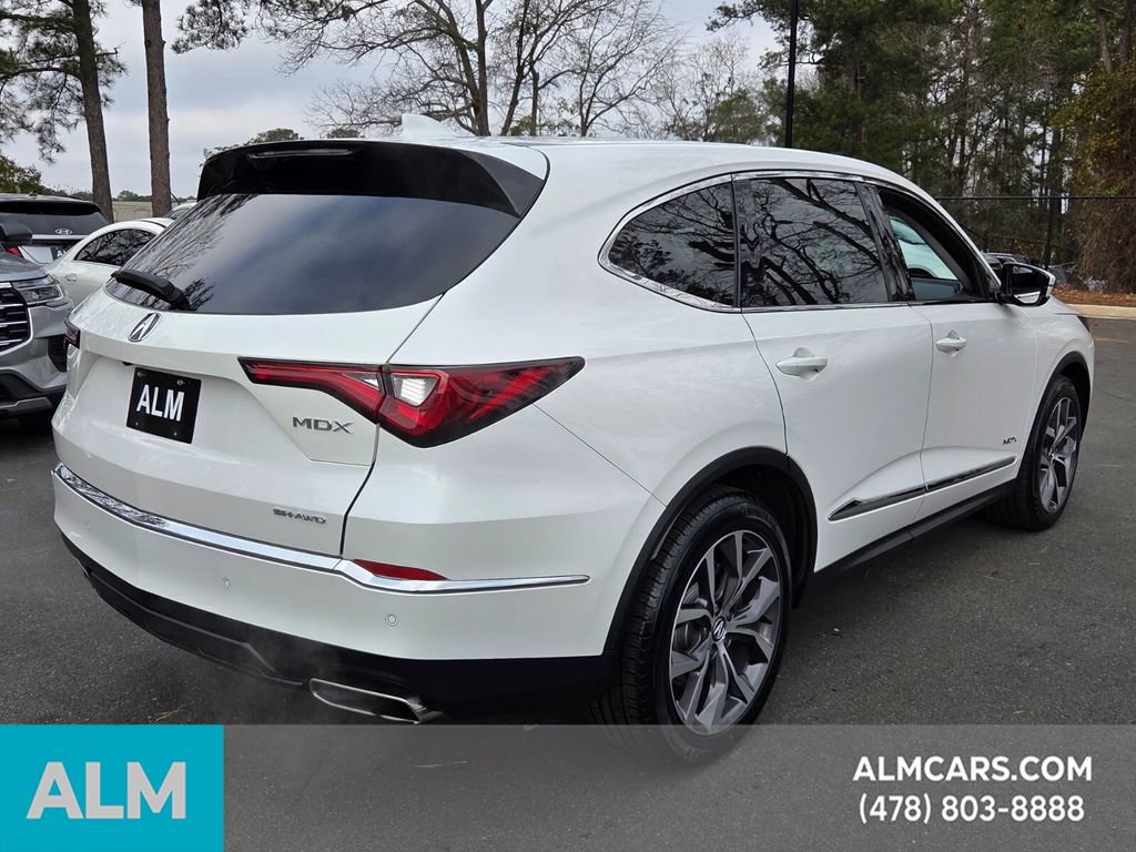 Used 2023 Acura MDX SH-AWD w/ Technology Package image 6