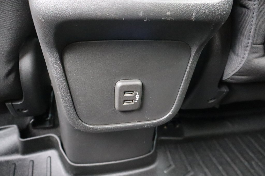 Used 2020 GMC Terrain SLE w/ Driver Convenience Package image 18