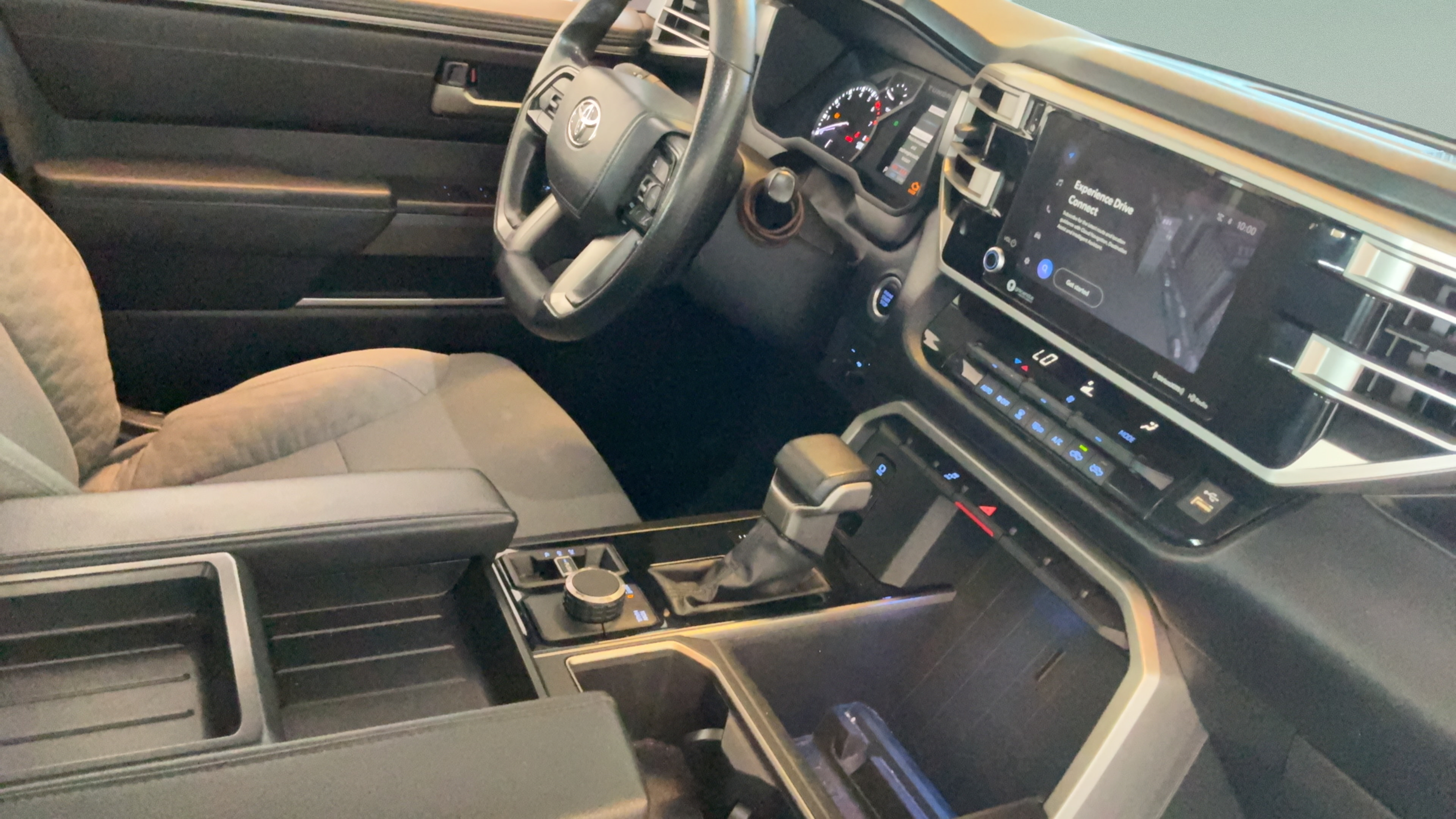 Used 2023 Toyota Tundra SR5 w/ SR5 Convenience Package AWD/4WD image 39