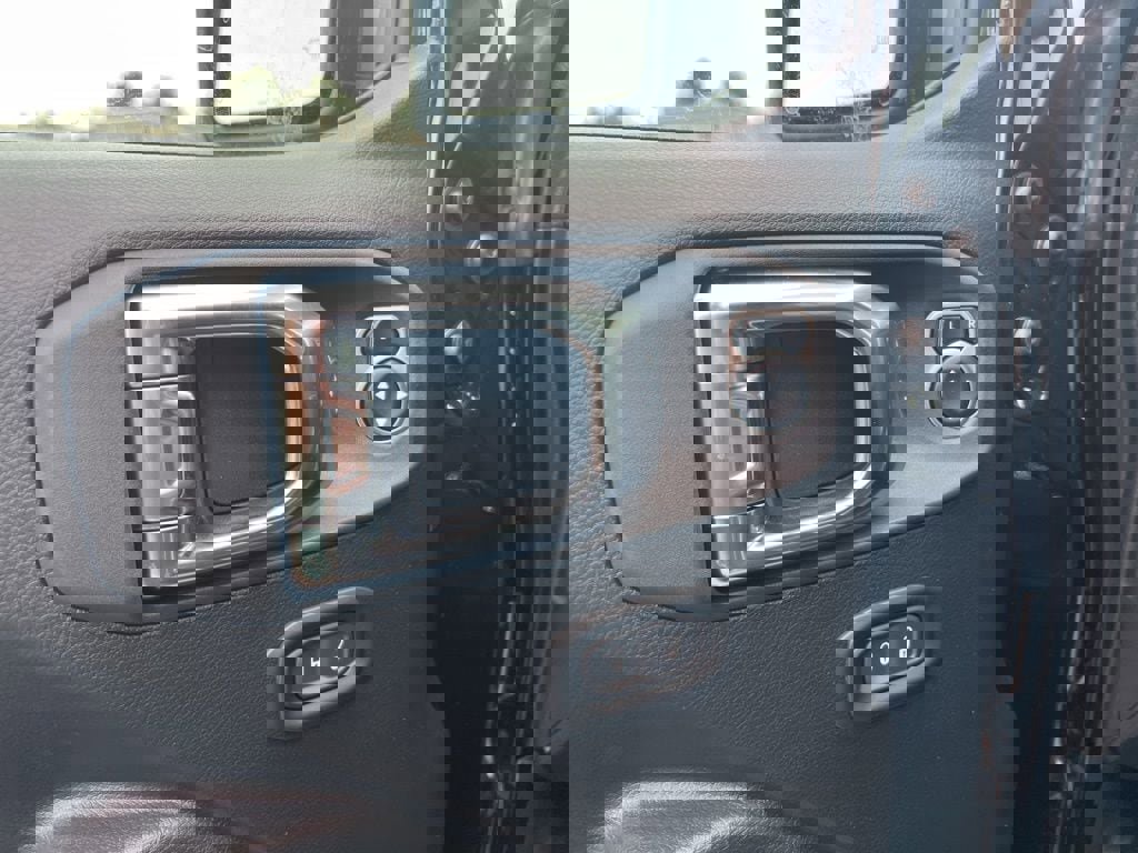 New 2026 Jeep Gladiator Sport image 20