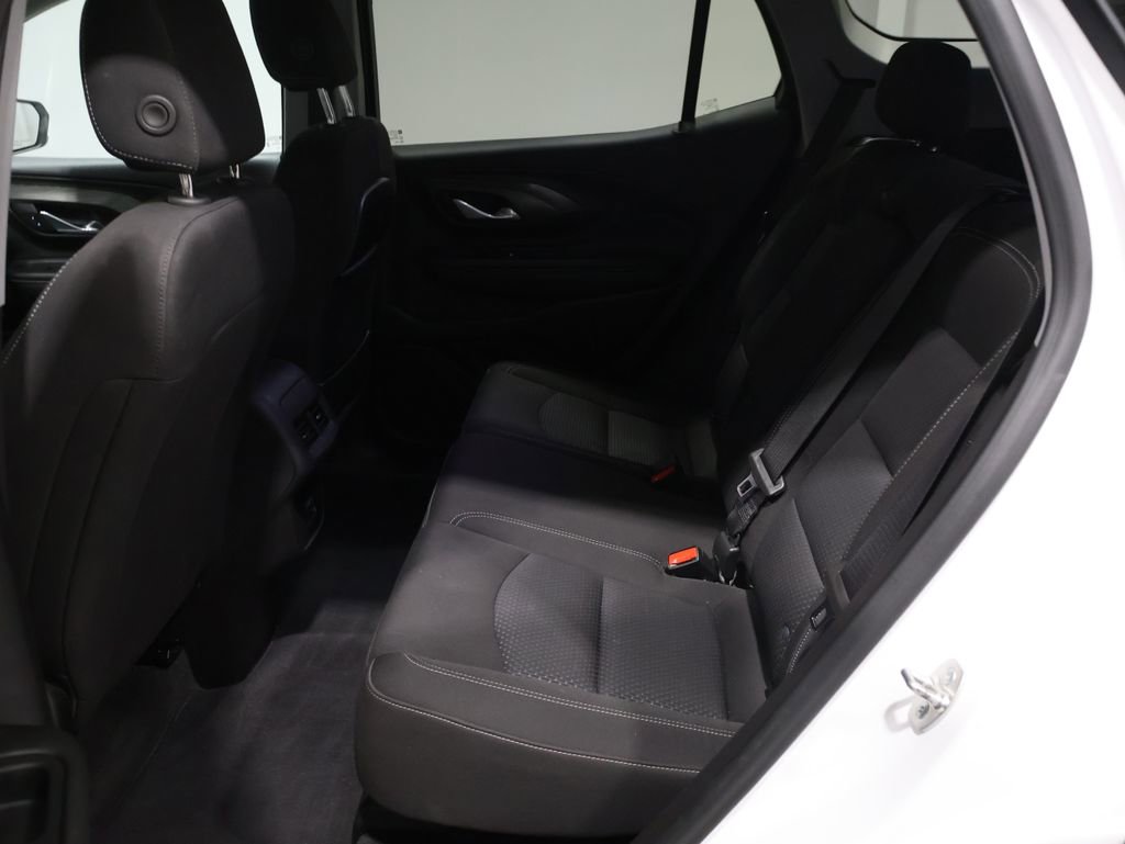 Used 2024 GMC Terrain SLE image 15