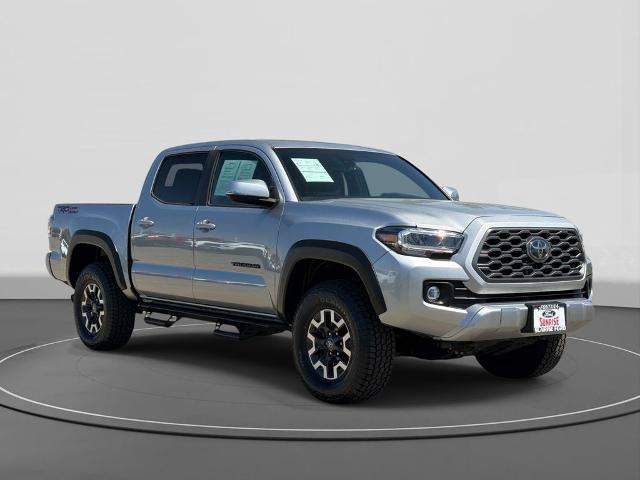 Used 2022 Toyota Tacoma TRD Off-Road w/ Technology Package RWD image 4