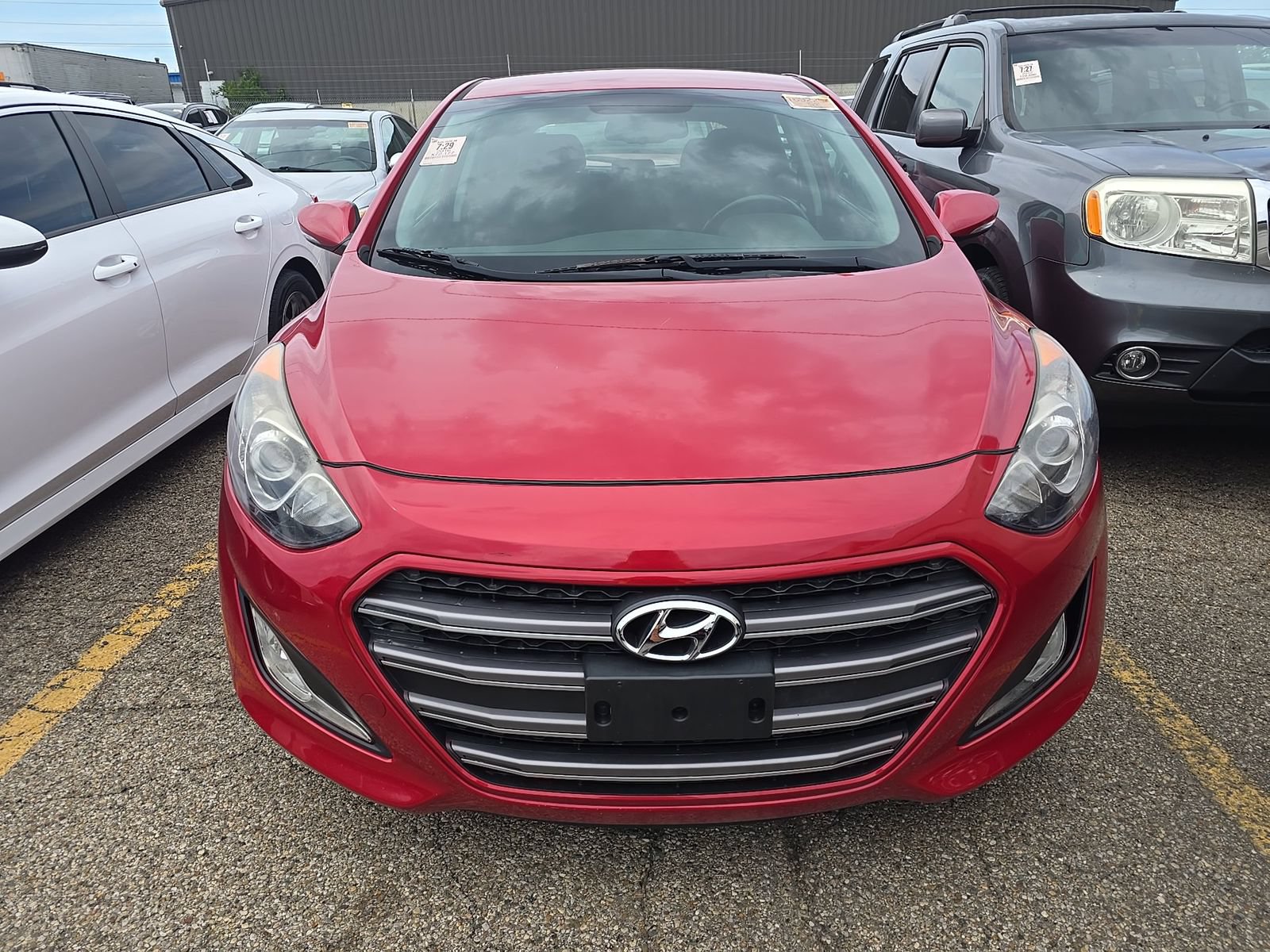 Used 2016 Hyundai Elantra GT w/ Option Group 02 FWD video 2