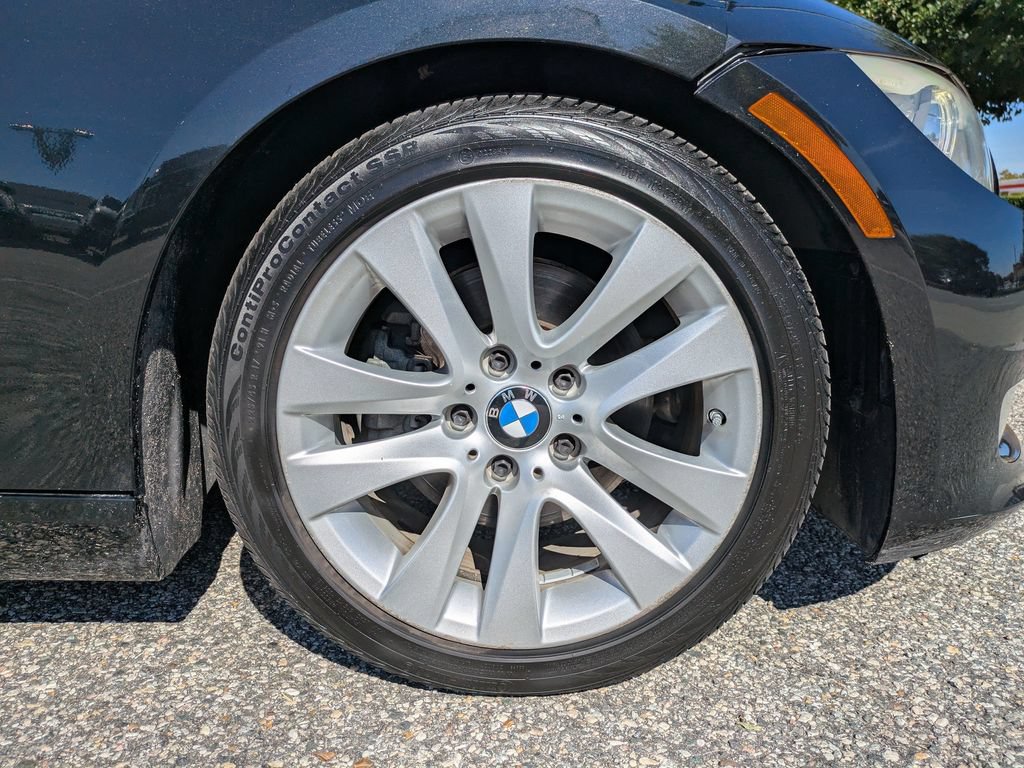 Used 2012 BMW 328i Convertible RWD image 12