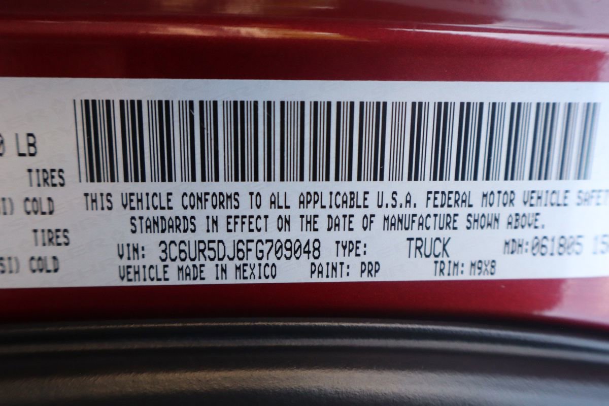 Used 2015 RAM 2500 SLT w/ Luxury Group AWD/4WD image 45