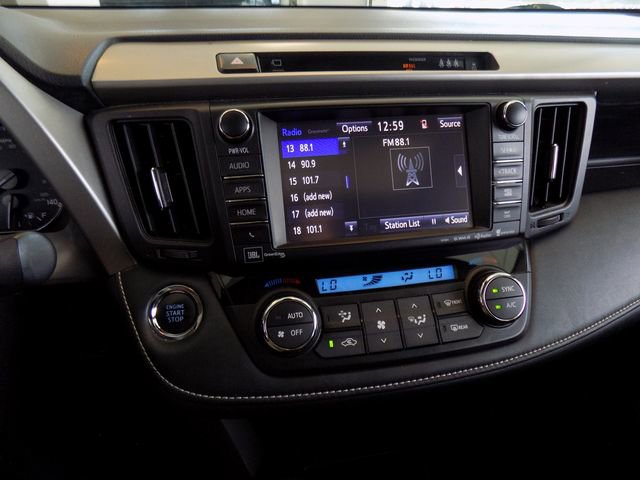 Used 2017 Toyota RAV4 Platinum FWD image 13