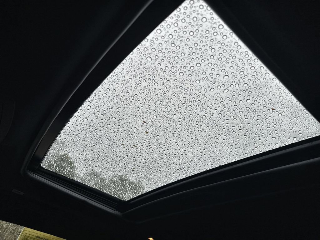 Used 2022 Dodge Challenger R/T Scat Pack w/ Shaker Package RWD image 21