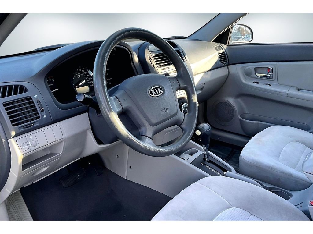 Used 2009 Kia Spectra EX image 12