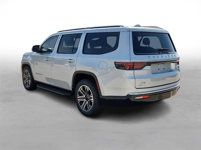 Used 2022 Jeep Wagoneer Series III AWD/4WD image 4