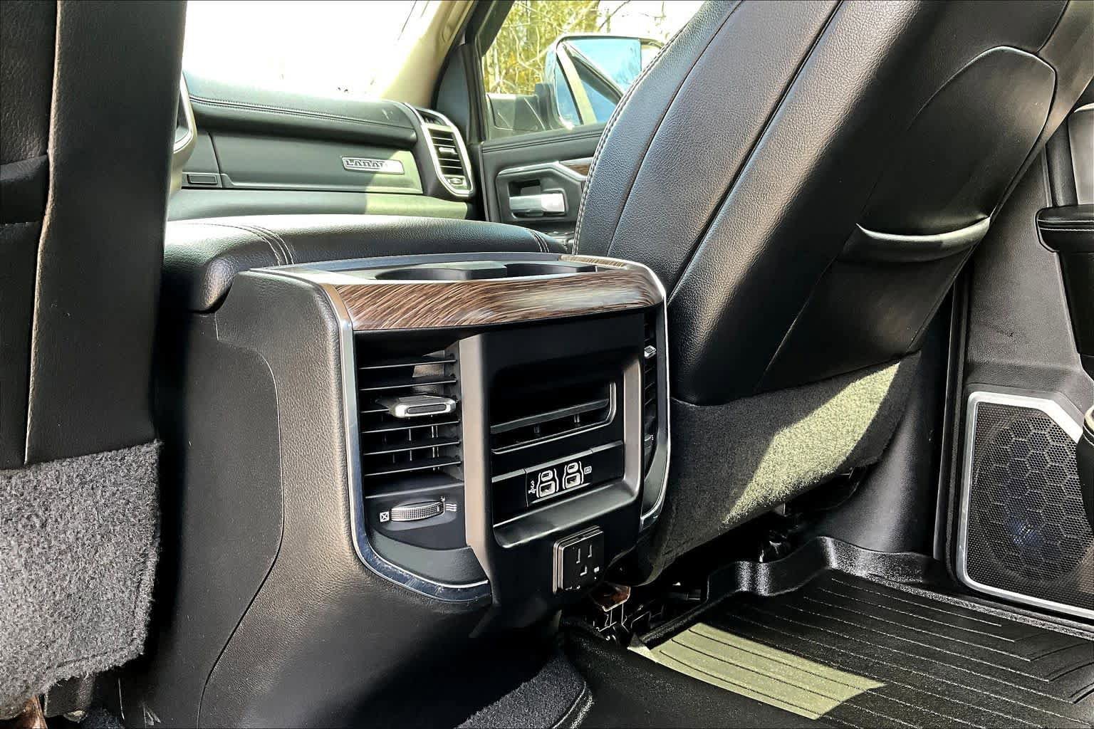Used 2019 RAM 2500 Laramie AWD/4WD image 36