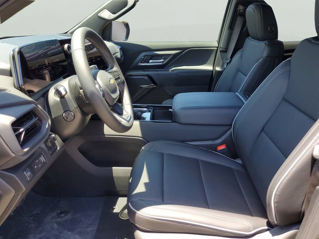 New 2026 Chevrolet Silverado EV LT w/ Plus Package AWD/4WD image 14