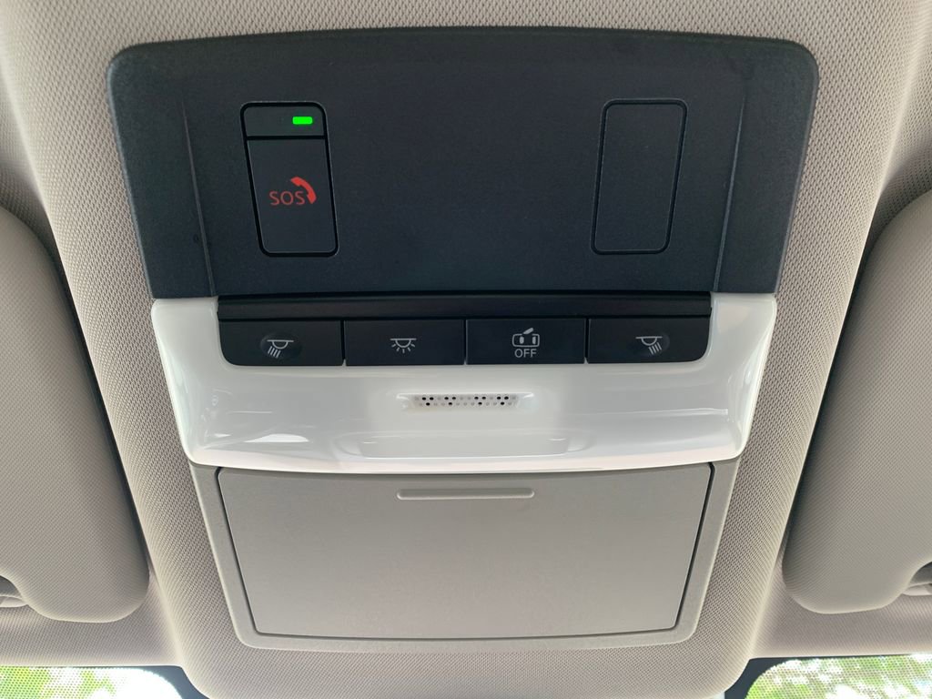 Used 2023 Nissan Rogue SV FWD image 18