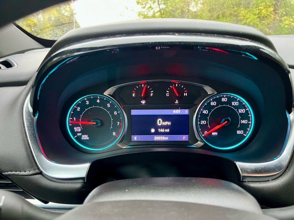 Used 2023 Chevrolet Traverse LT image 12