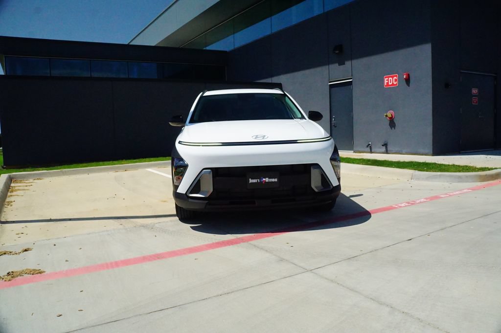 New 2026 Hyundai Kona SEL Sport FWD image 2