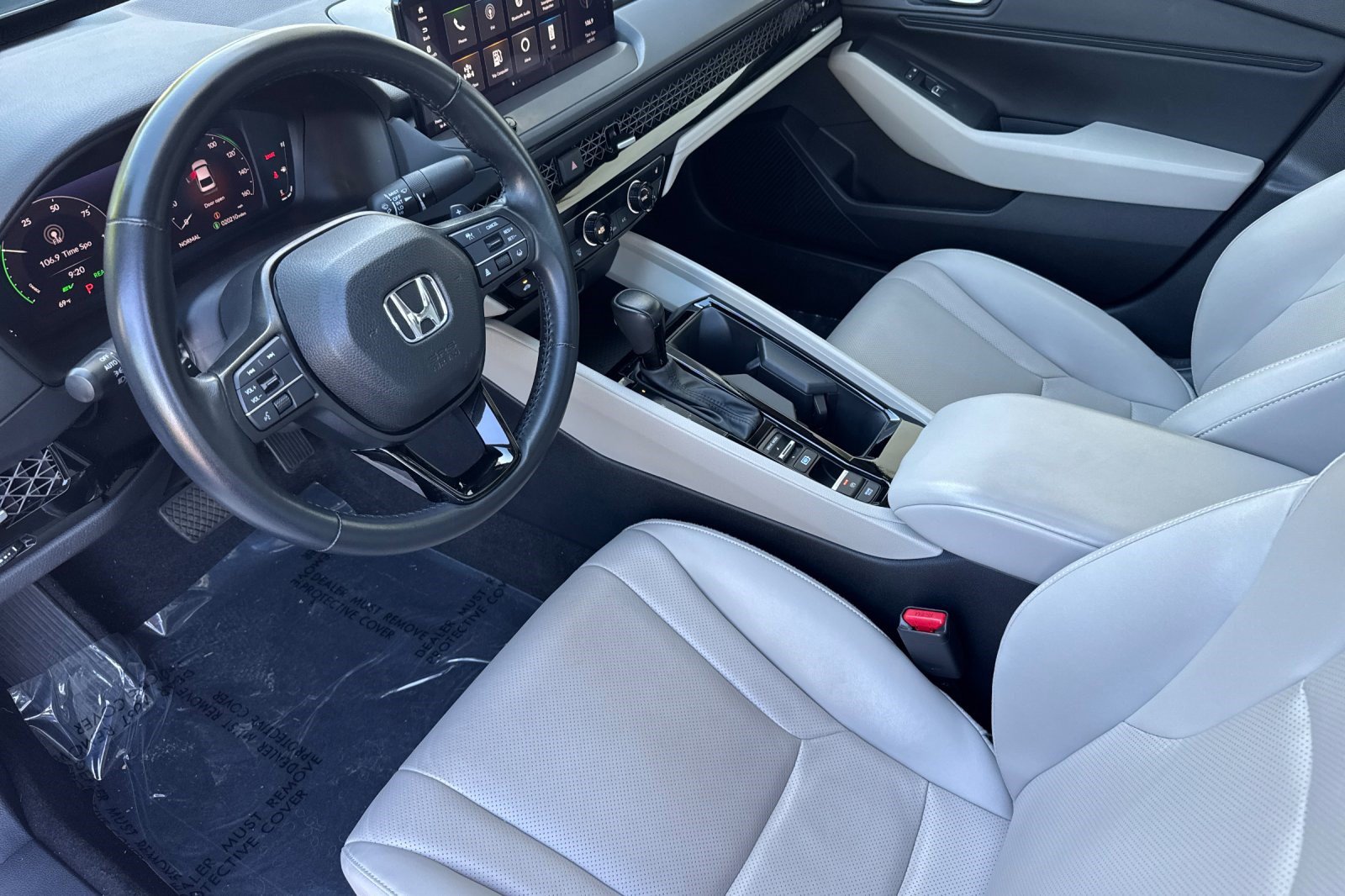 Used 2024 Honda Accord EX-L image 4