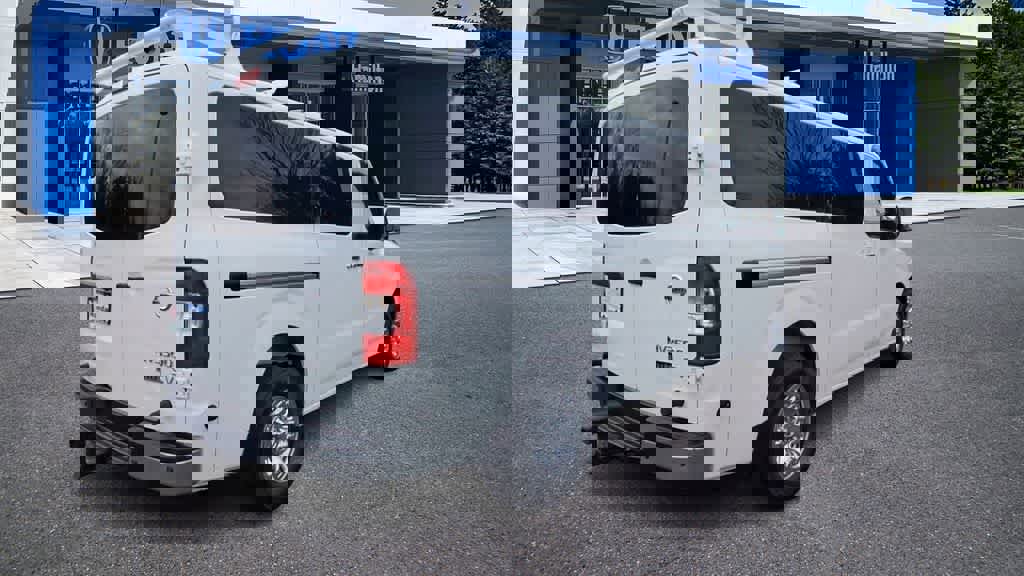 Used 2016 Nissan NV 3500 SV w/ SV Technology Package image 8