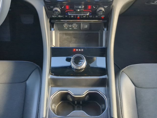 Certified 2025 Jeep Grand Cherokee Altitude AWD/4WD image 21