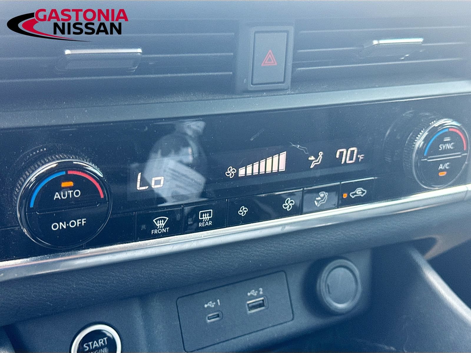 Used 2023 Nissan Rogue SV FWD image 21