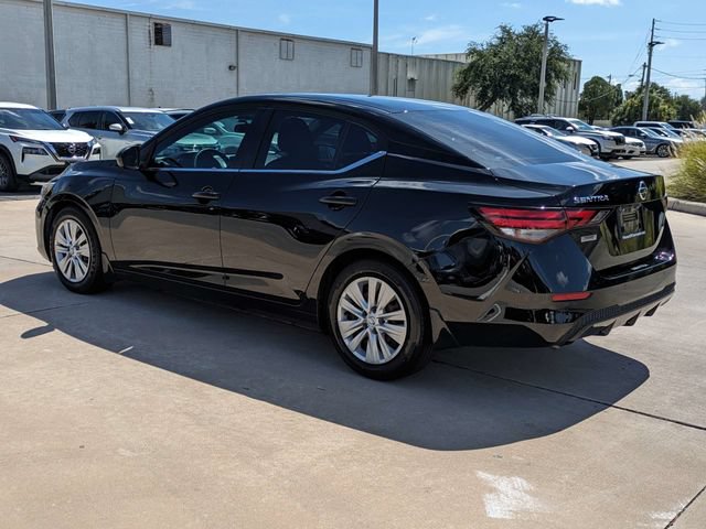 Used 2022 Nissan Sentra S w/ Trunk Package FWD image 8
