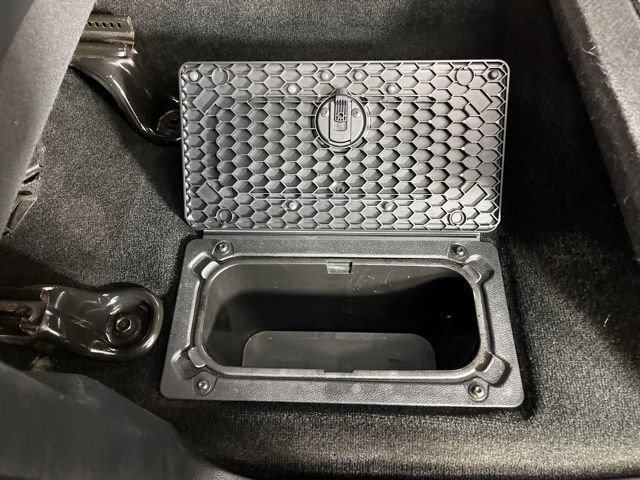 Used 2014 RAM 1500 Laramie w/ Convenience Group image 46