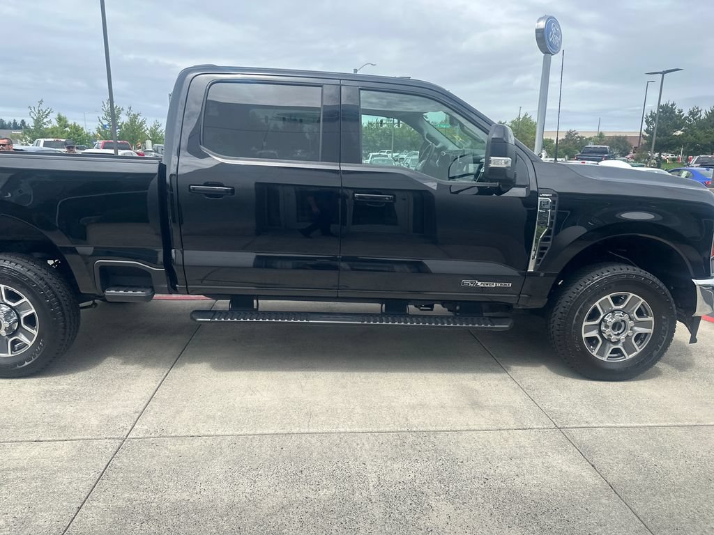 Used 2025 Ford F350 Lariat w/ Camper Package AWD/4WD image 5