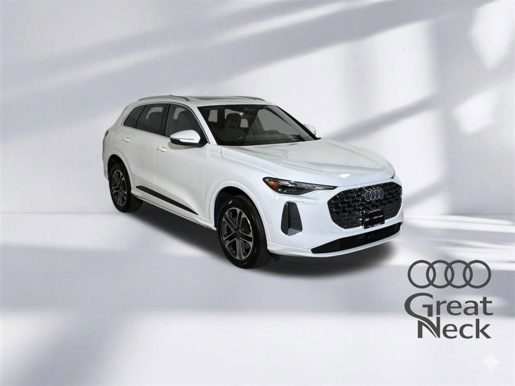Certified 2025 Audi Q5 Premium w/ Convenience Package image 11