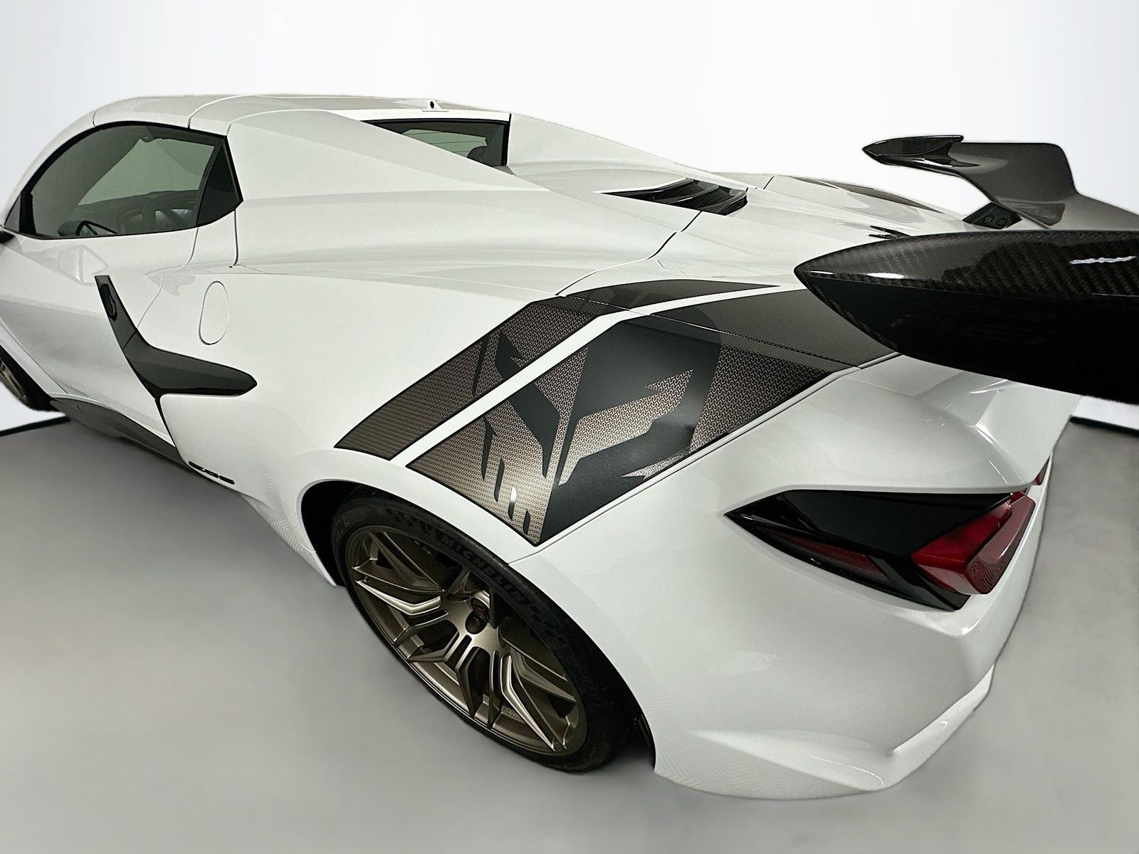 New 2025 Chevrolet Corvette Z06 w/ Z07 Performance Package image 31