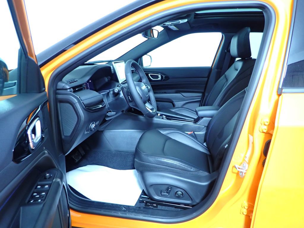 New 2026 Jeep Compass Limited w/ Sun, Sound & Navigation Group image 24