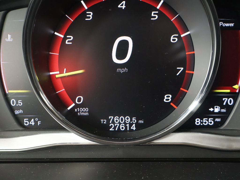 Used 2018 Volvo V60 T5 Cross Country w/ Convenience Package image 38