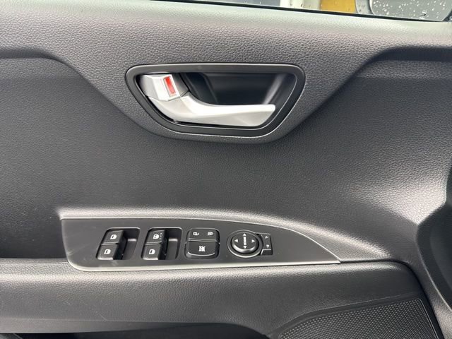 Used 2023 Kia Rio LX image 31