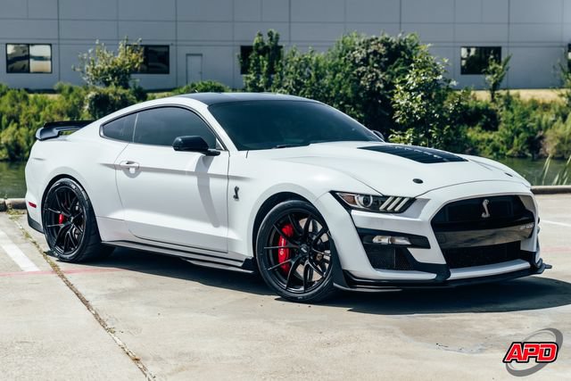 Used 2021 Ford Mustang Shelby GT500 w/ Technology Package RWD image 44