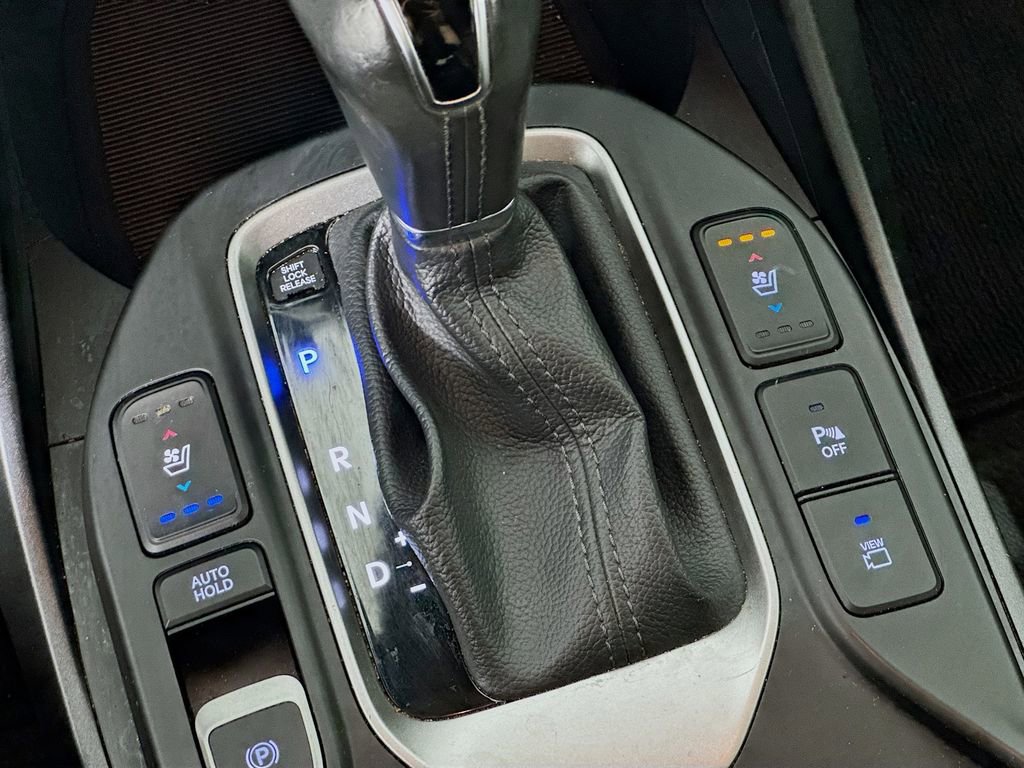 Used 2019 Hyundai Santa Fe XL FWD image 21