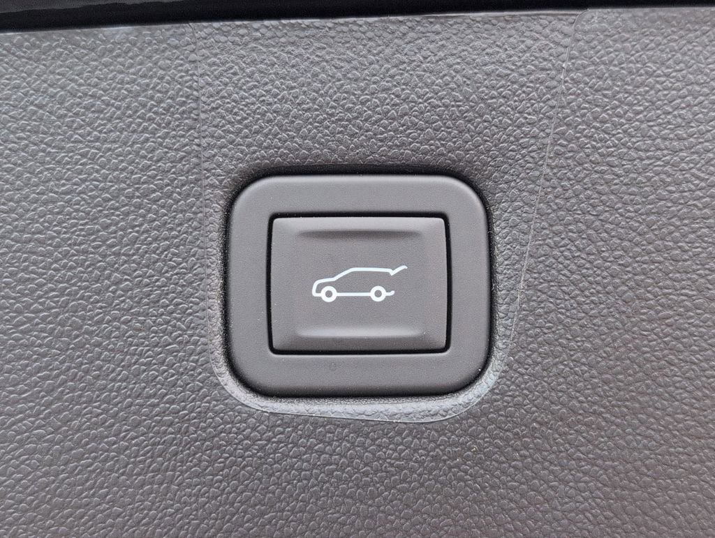 New 2026 Chevrolet Blazer LT w/ Convenience Package image 6