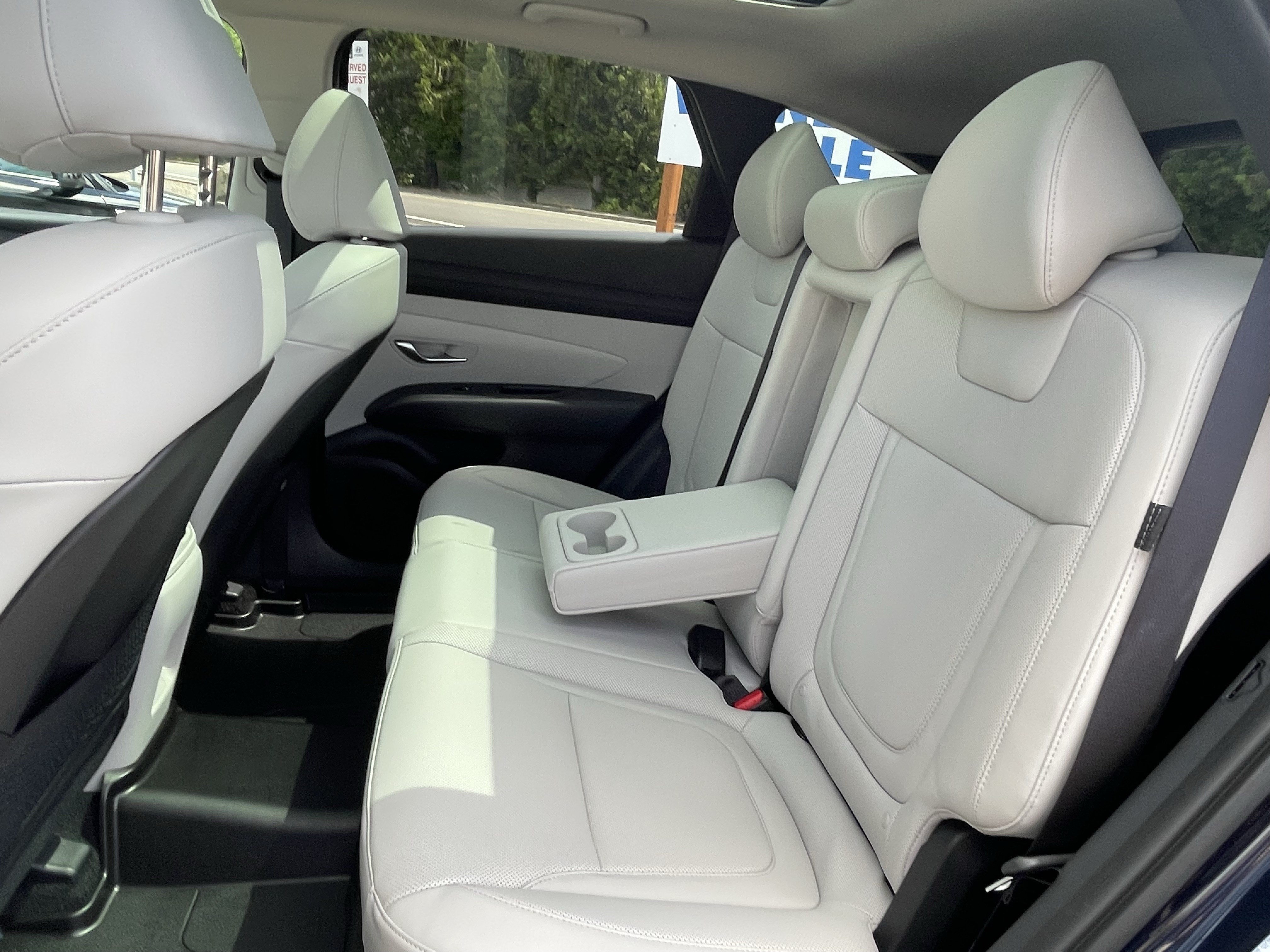 Certified 2025 Hyundai Tucson SEL AWD/4WD image 16