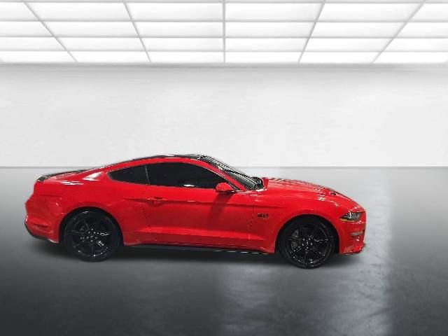 Used 2019 Ford Mustang GT w/ Black Accent Package RWD image 3