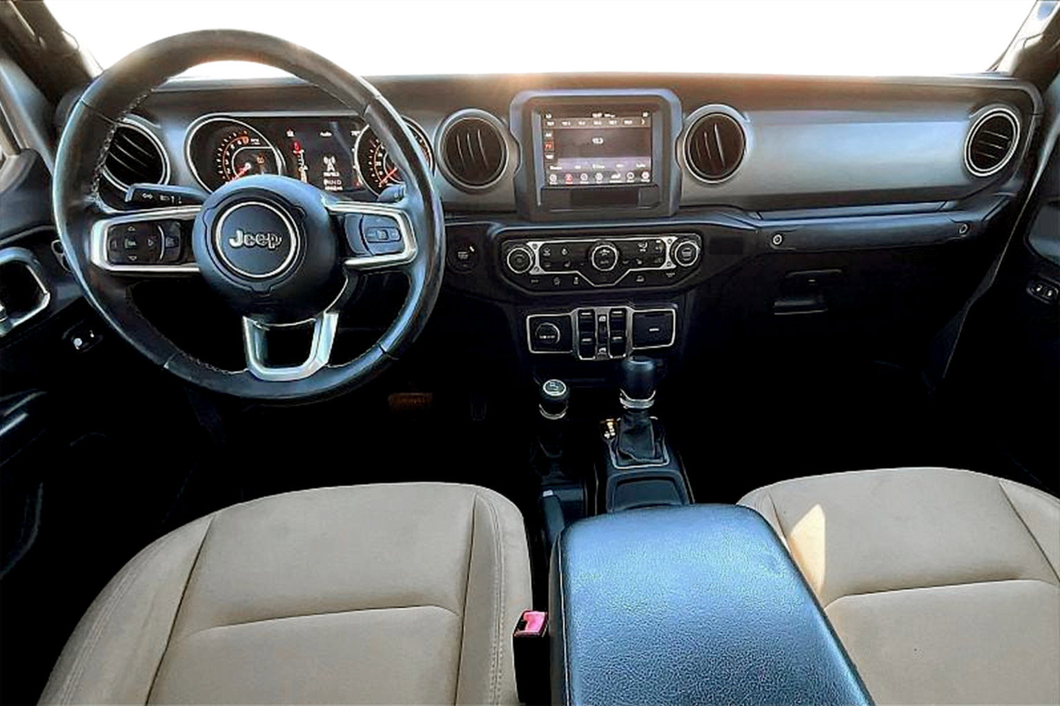 Used 2020 Jeep Gladiator Sport w/ Quick Order Package 24S image 15