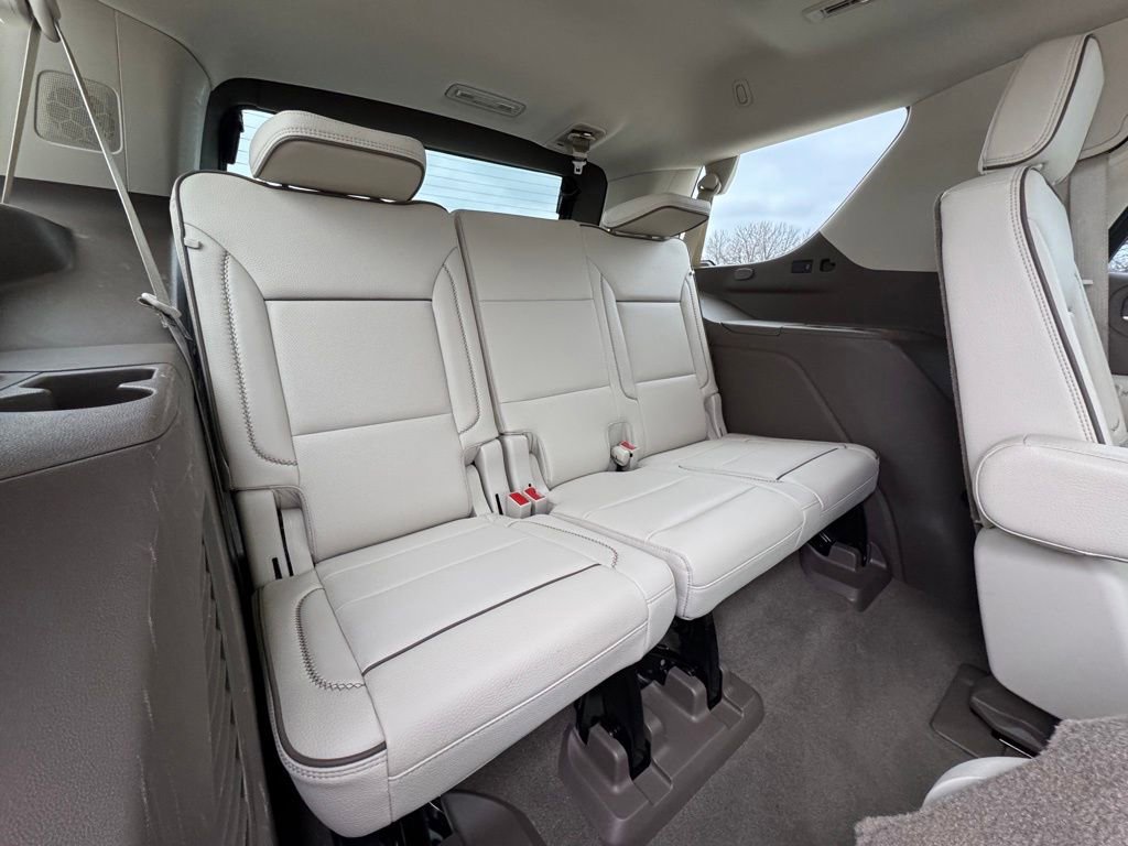 Used 2021 GMC Yukon Denali w/ Denali Premium Package image 35