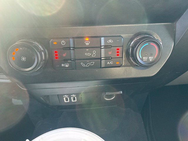 Used 2019 Ford F150 XLT w/ Equipment Group 302A Luxury AWD/4WD image 14