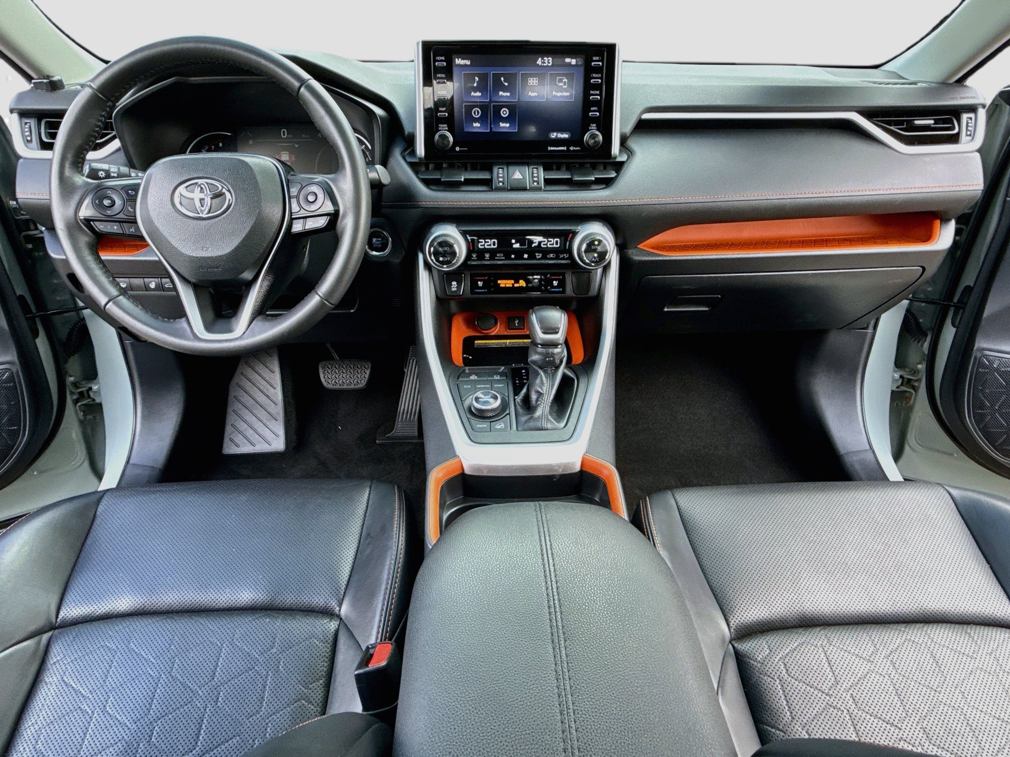 Used 2020 Toyota RAV4 Adventure AWD/4WD image 15