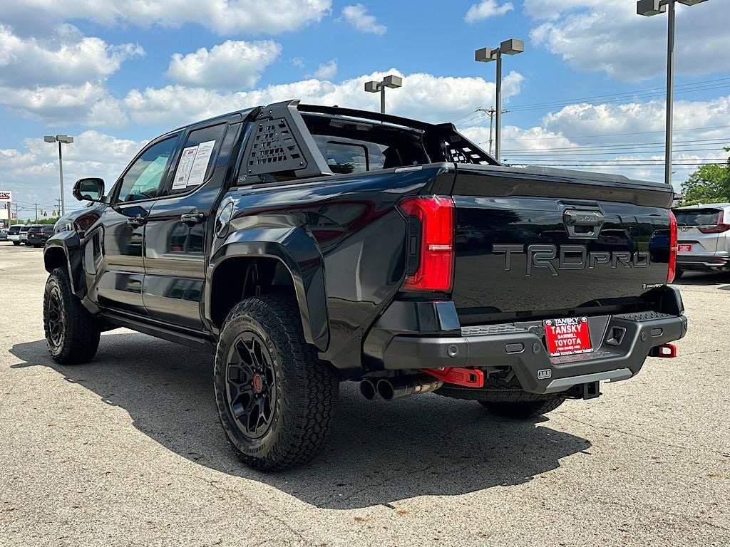 Used 2025 Toyota Tacoma TRD Pro AWD/4WD image 3